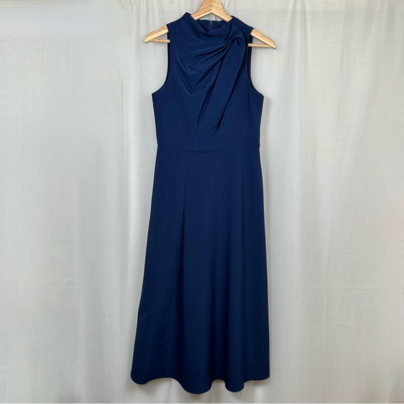 Maggy London Dresses & Skirts - Maggy London Alex Sleeveless Midi Dress Size 4 Blue Event Occasion Party Classy